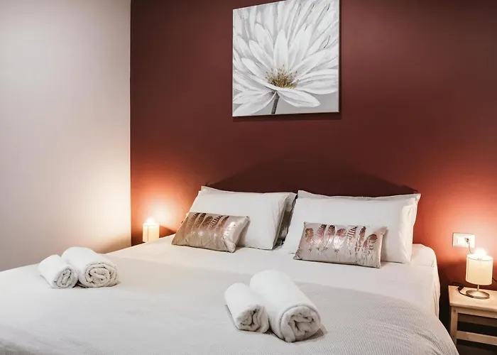 La Corte Di Silvia سيستو كالينْدي