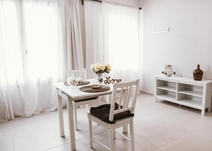 La Corte Di Silvia Sesto Calende