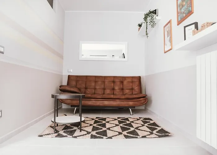 La Corte Di Silvia Sesto Calende