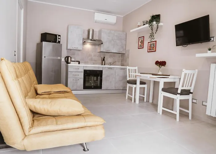 Lägenhet La Corte Di Silvia Sesto Calende